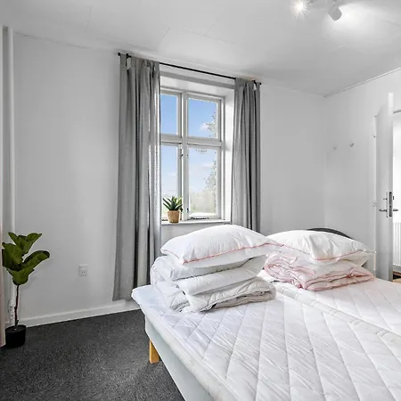 Lovely In With Wifi 布勒鲁普