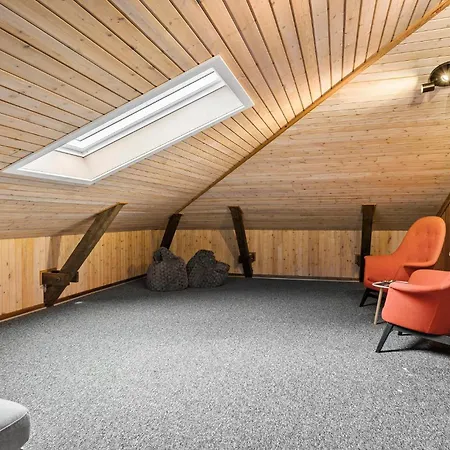 Lovely In With Wifi 布勒鲁普