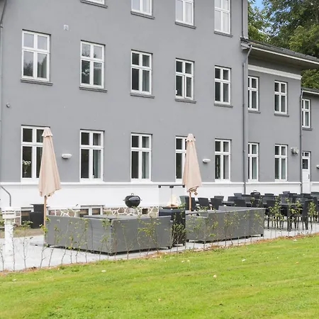 度假居 Lovely In With Wifi 布勒鲁普